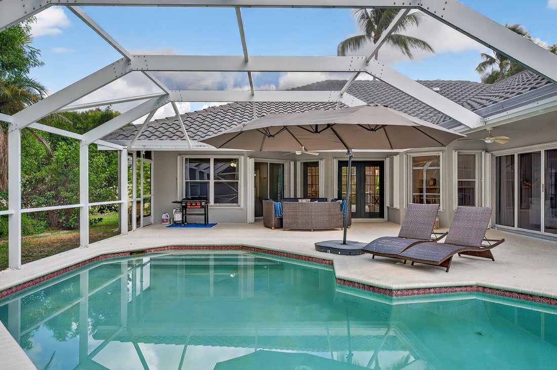Boca Raton, Florida, United States 1 - 19024832
