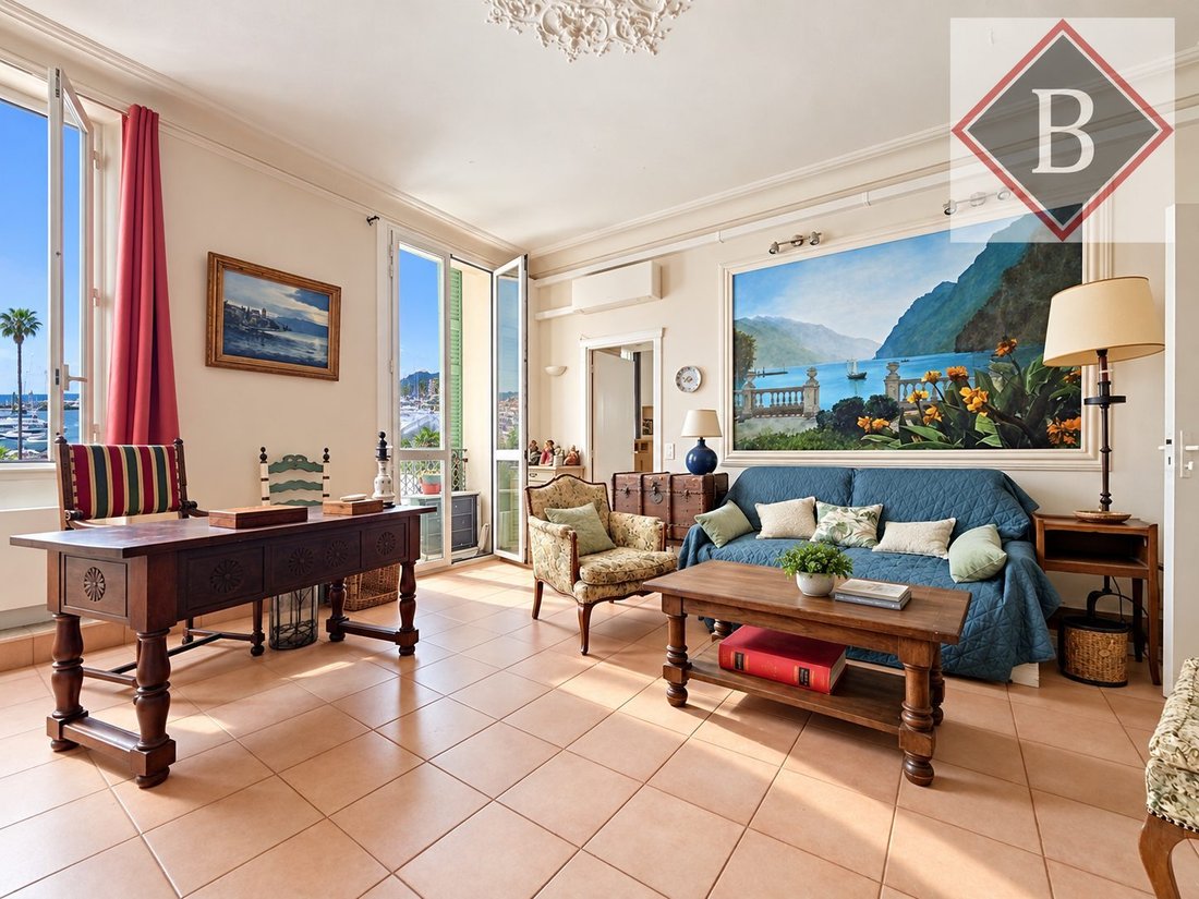 Apartment in Saint Nicolas, Cannes, France 2 - 19026698