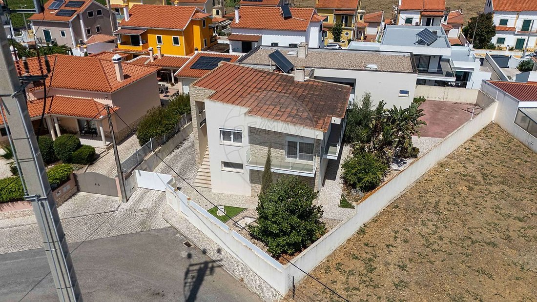 House in Alenquer (Santo Estevao e Triana), Lisbon, Portugal 4 - 19020882