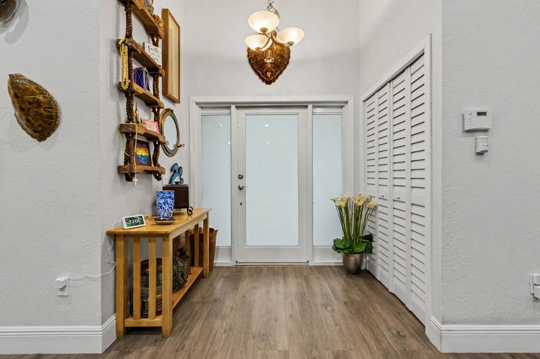 House in Pembroke Pines, Florida, United States 1 - 19024187