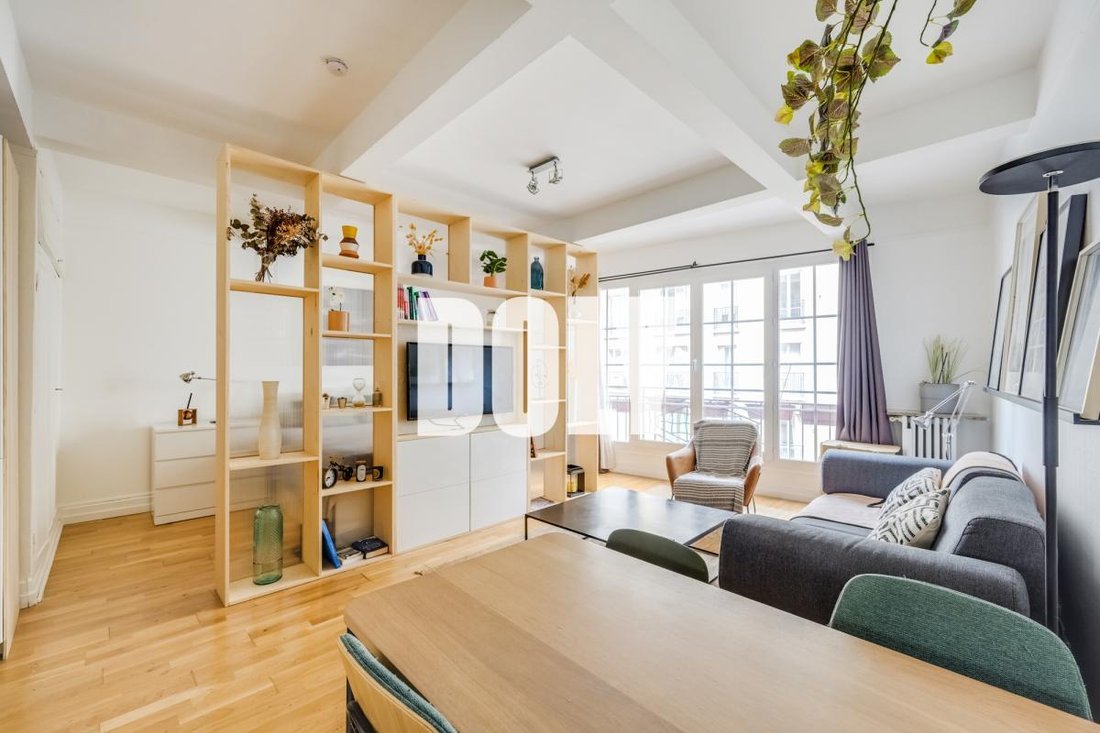 Apartment in Grandes Carrières-Clichy, Paris 18e Arrondissement, Paris 2 - 19021763