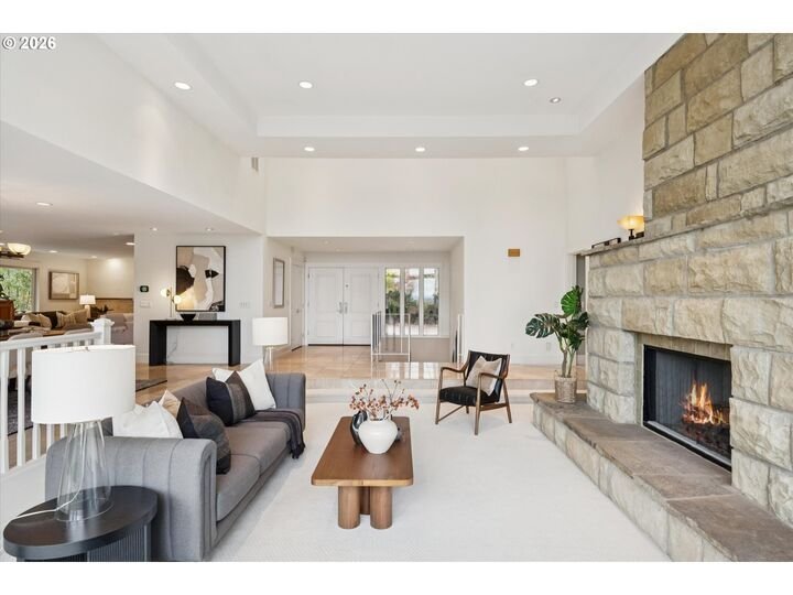 House in Lake Oswego, Oregon, United States 3 - 19032266