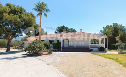 Villa in la Nucia, Valencian Community, Spain 1