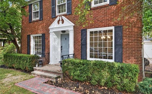 House in Lakewood, Ohio, United States 1