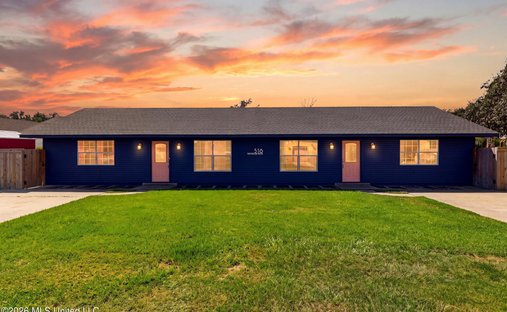 House in Bay St. Louis, Mississippi, United States 1