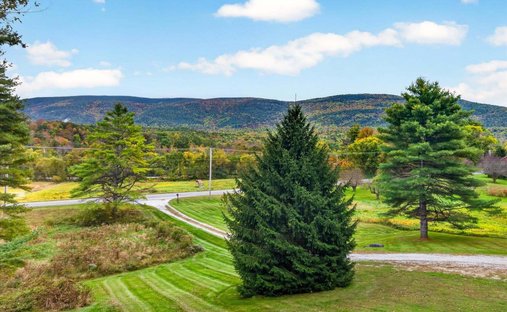 House in Tinmouth, Vermont, United States 1