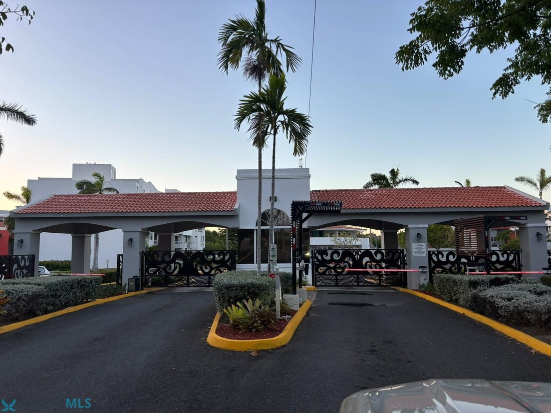 Apartment in Vega Baja, Puerto Rico 2 - 19029517