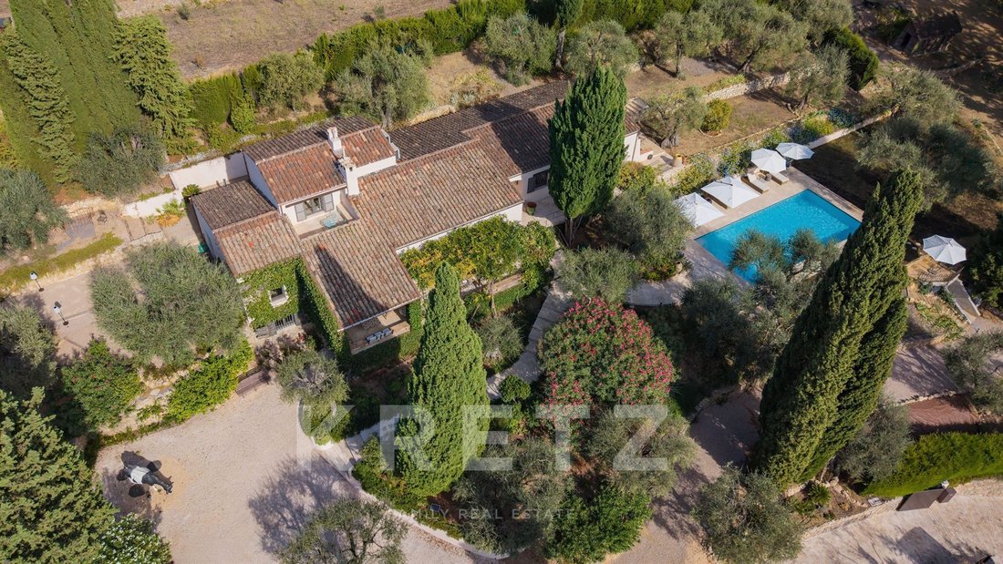 House in Grasse, Provence-Alpes-Côte d'Azur, France 2 - 19021916