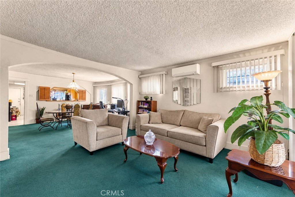 House in Los Angeles, California, United States 4 - 19028126