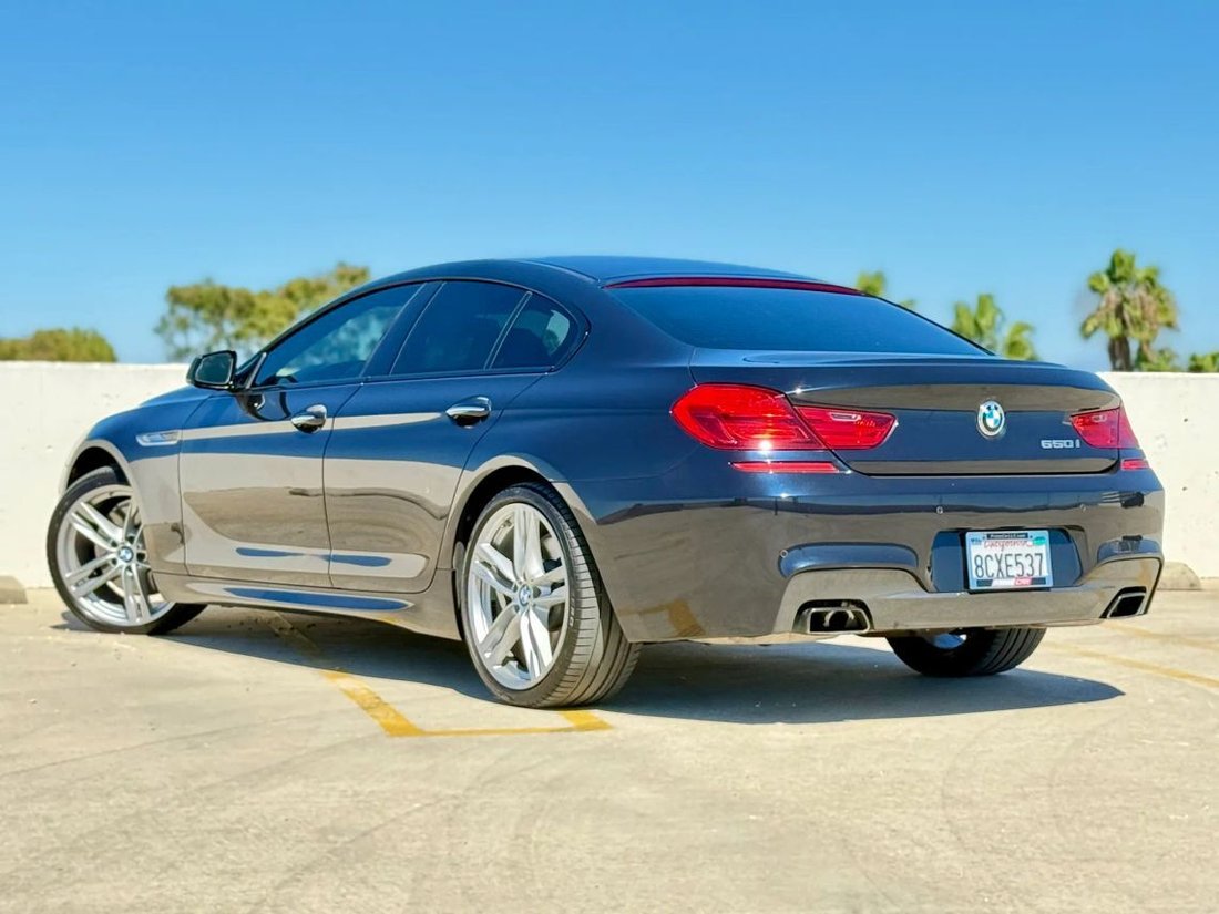 Sedan in Huntington Beach, CA, United States 5 - 19032888