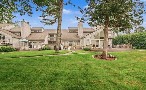 Condo in Wequetonsing, Michigan, United States 1