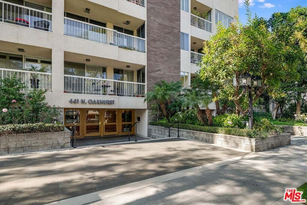Condo in Beverly Hills, California, United States 1 - 19023295