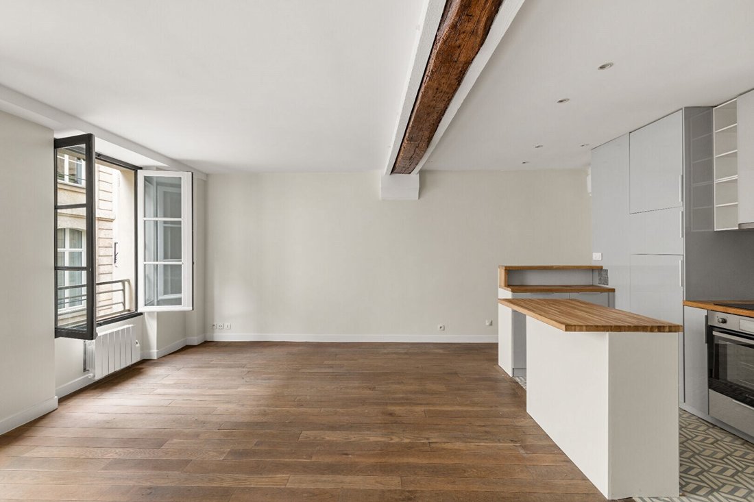 Apartment in Palais Royal, Paris 1er Arrondissement, Paris 3 - 19027780