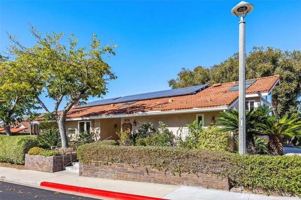 Condo in Laguna Woods, California, United States 2 - 19020965