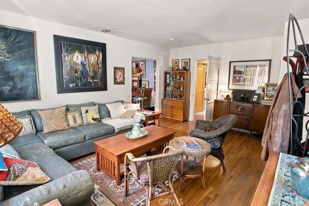 House in Burbank, California, United States 3 - 19024452
