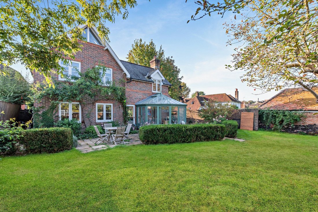 Haus in Cheriton, England 1 - 17994859