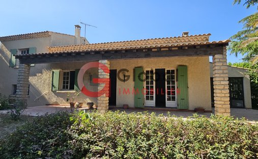 Villa à Saint-Rémy-de-Provence, Provence-Alpes-Côte d'Azur, France 1