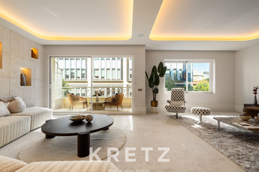 Apartment in Pozuelo de Alarcon, Comunidad de Madrid, Spain 2 - 19025136