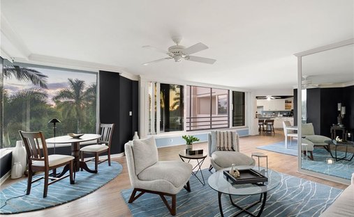 Condo in Naples, Florida, United States 1