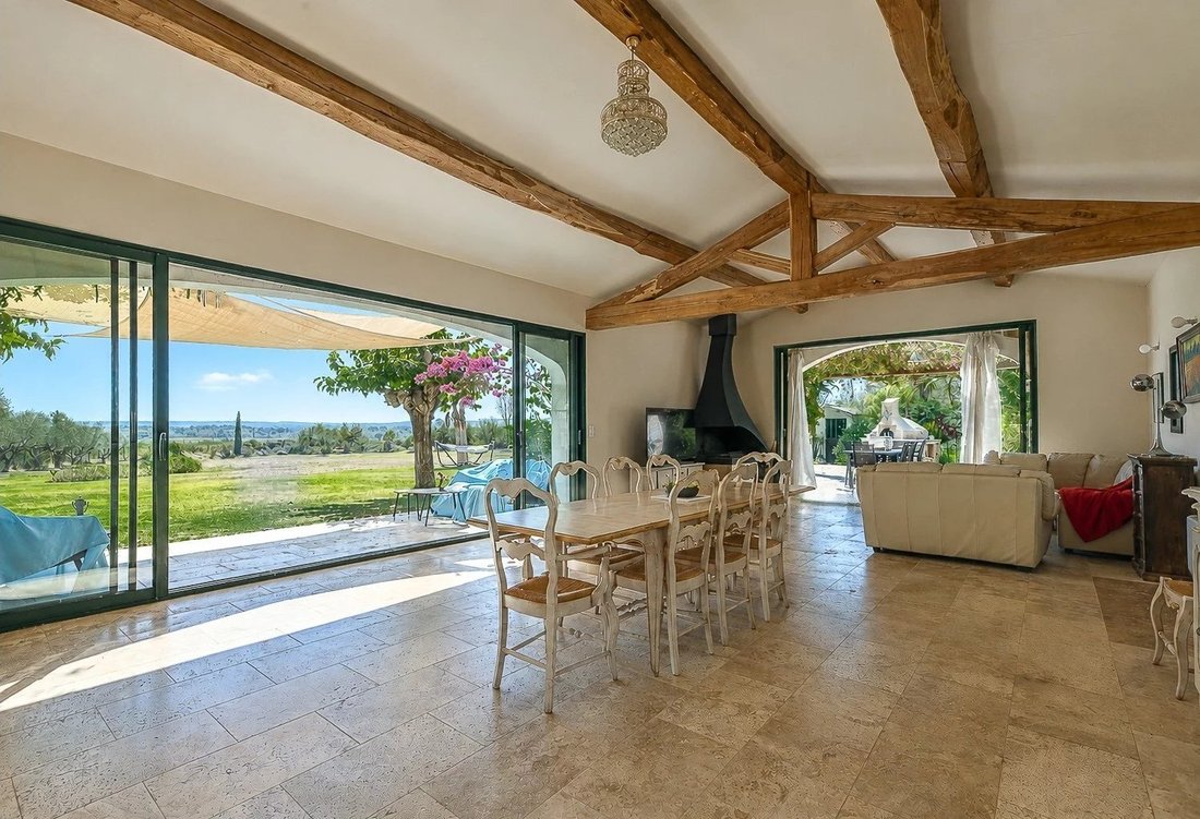 Finca en Uzès, Occitania, Francia 3 - 19029876