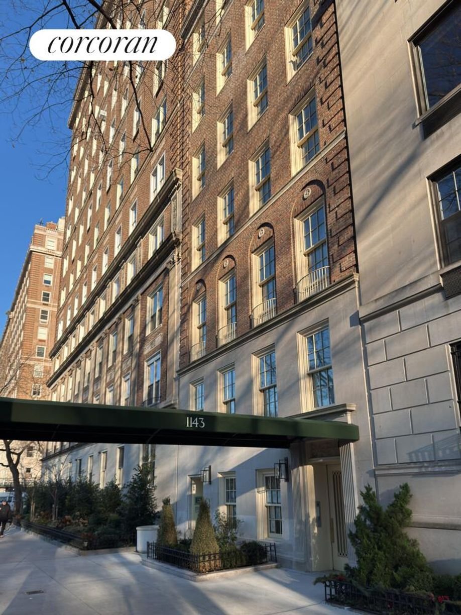 House in New York, New York, United States 1 - 19022254