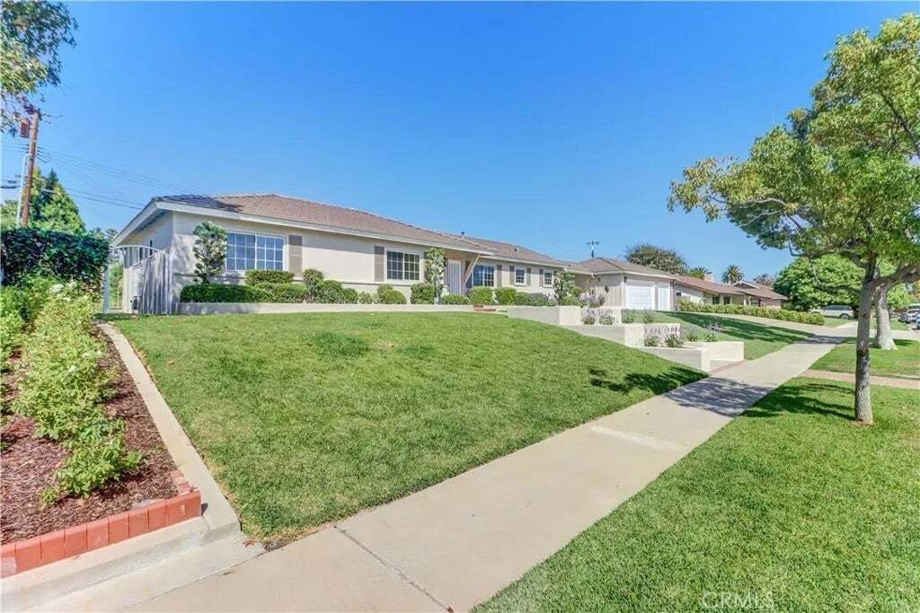 House in Fullerton, California, United States 4 - 19029410