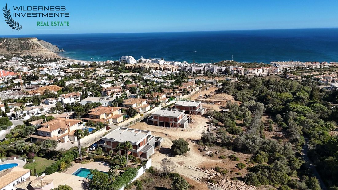 Villa in Praia da Luz, Algarve, Portugal 1 - 16869760