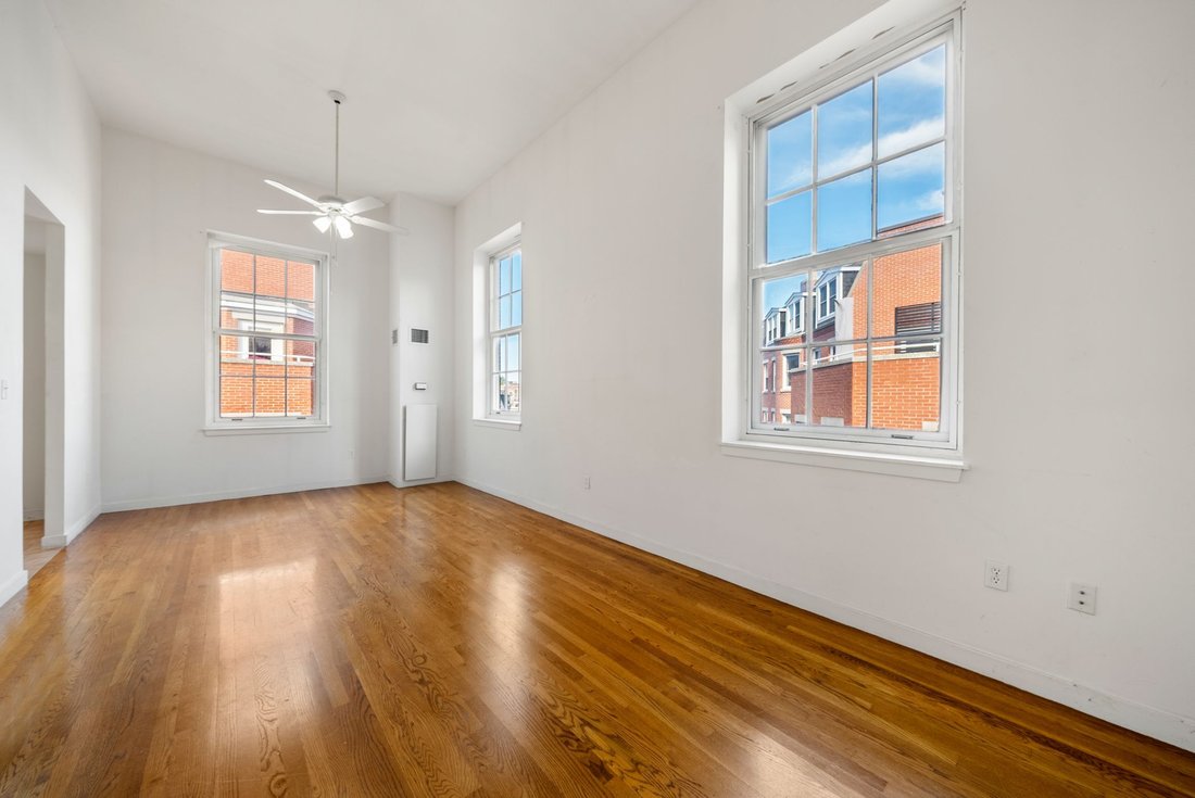 Condo in Boston, Massachusetts, United States 5 - 19028157