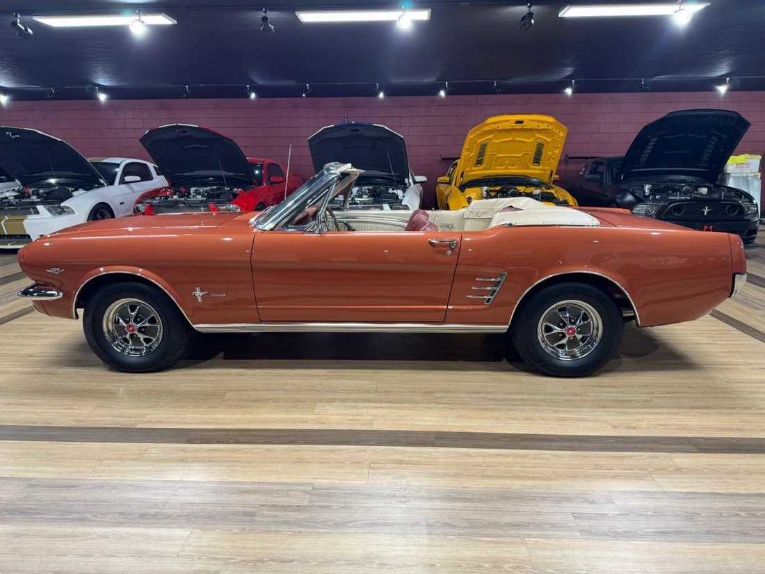 1966 Ford Convertible convertible in Greenfield, IN, United States 2 - 14078276