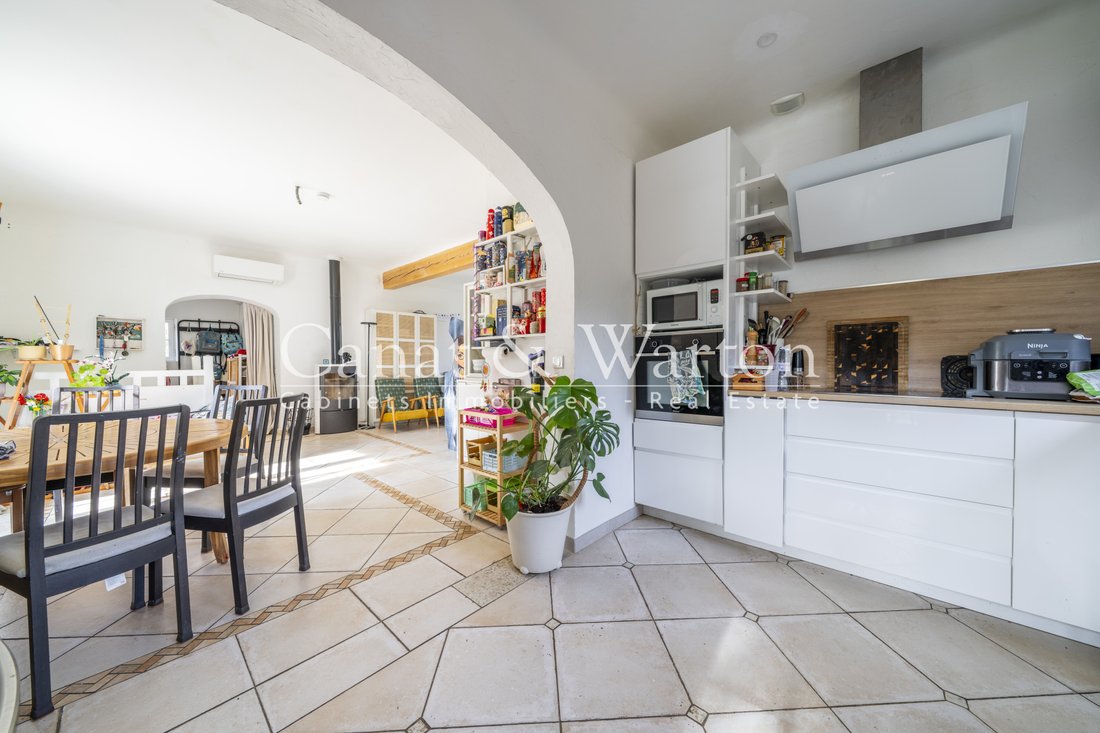 Villa in Sud, Cavalaire-sur-Mer, France 2 - 19025063