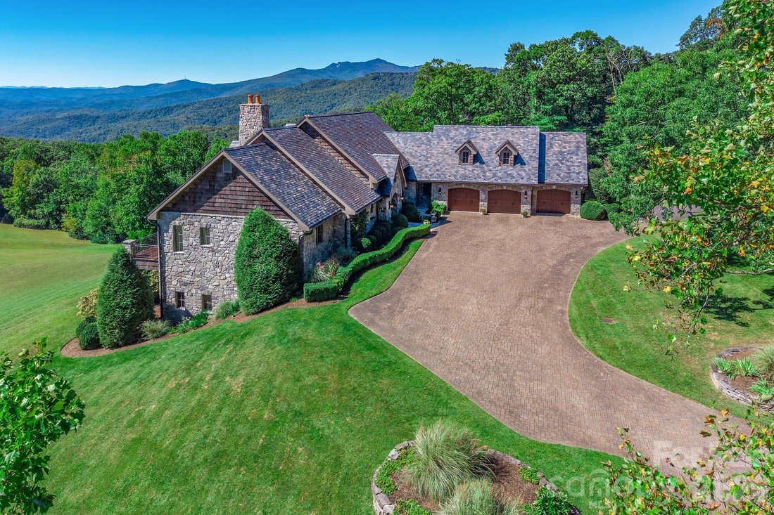House in Blowing Rock, North Carolina, United States 1 - 19022122