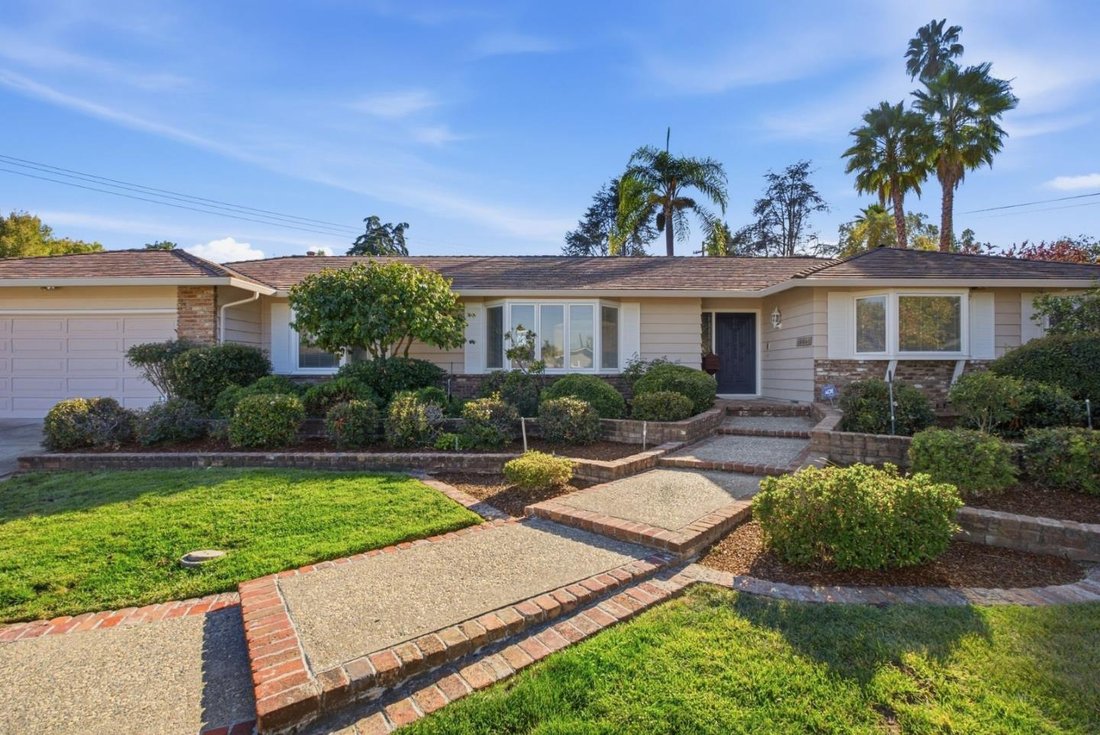 House in Saratoga, California, United States 2 - 19029043