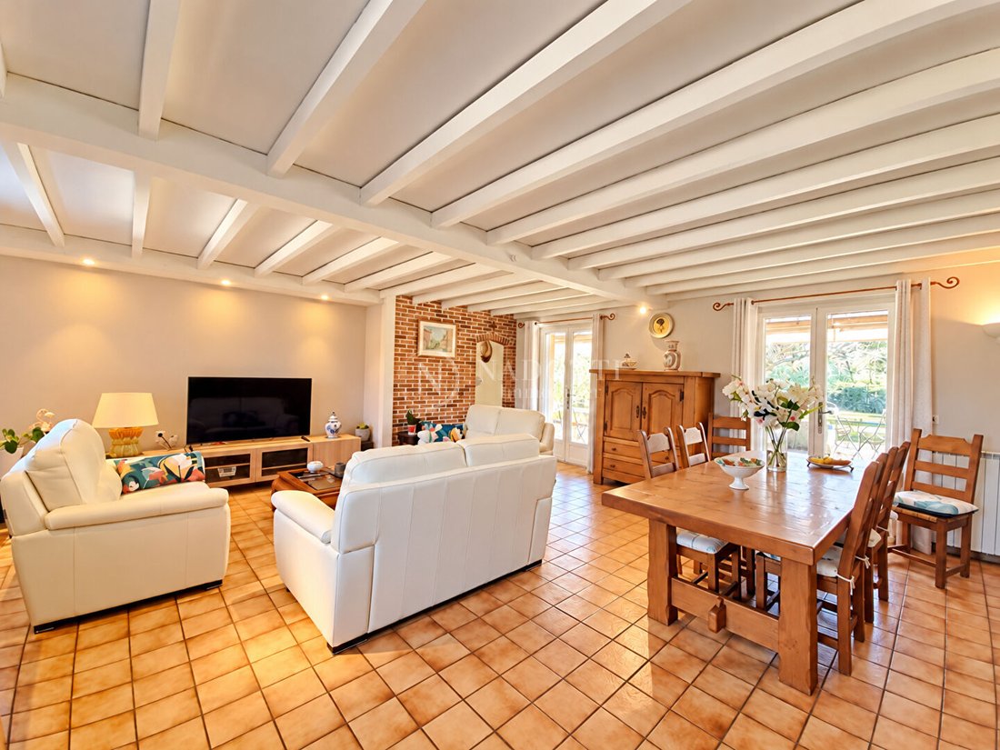 Casa a Lacoste, Provenza-Alpi-Costa Azzurra, Francia 3 - 15735886
