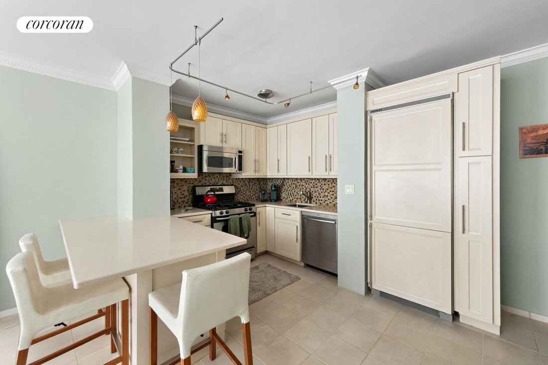 Co Op in New York, New York, United States 3 - 19021587