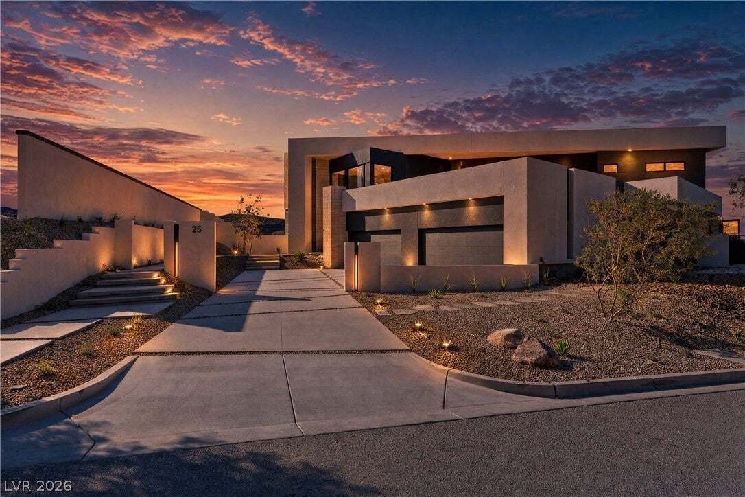 House in Henderson, Nevada, United States 2 - 19029177