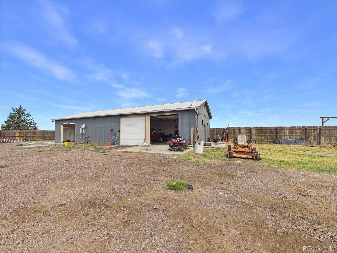 House in Bennett, Colorado, United States 4 - 19020519