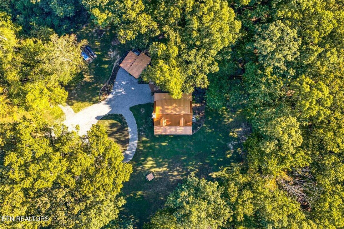 Tellico Village, Tennessee, United States 3 - 19025205