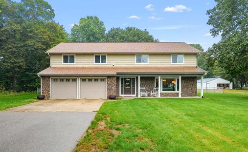 House in Vicksburg, Michigan, United States 1