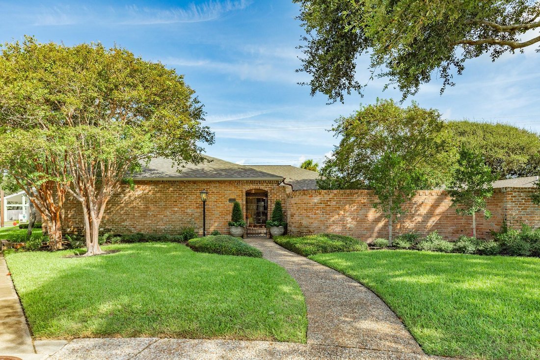 House in Galveston, Texas, United States 3 - 19024759