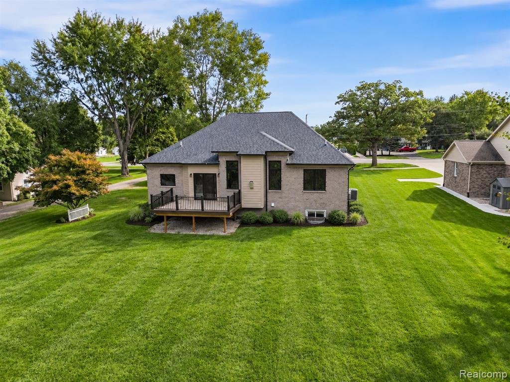 House in Commerce Charter Township, Michigan, United States 2 - 19029487