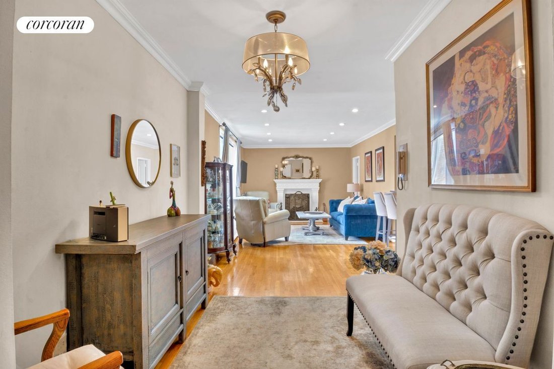 Co Op in New York, New York, United States 1 - 19022439