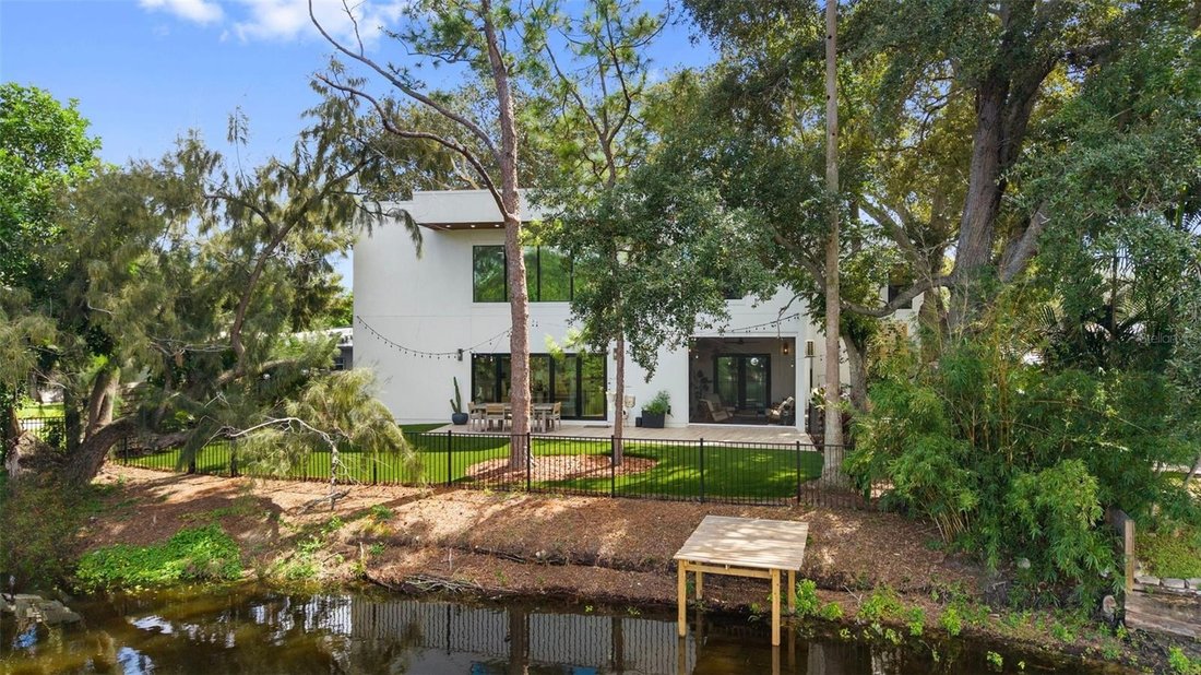 House in Tampa, Florida, United States 2 - 19020443