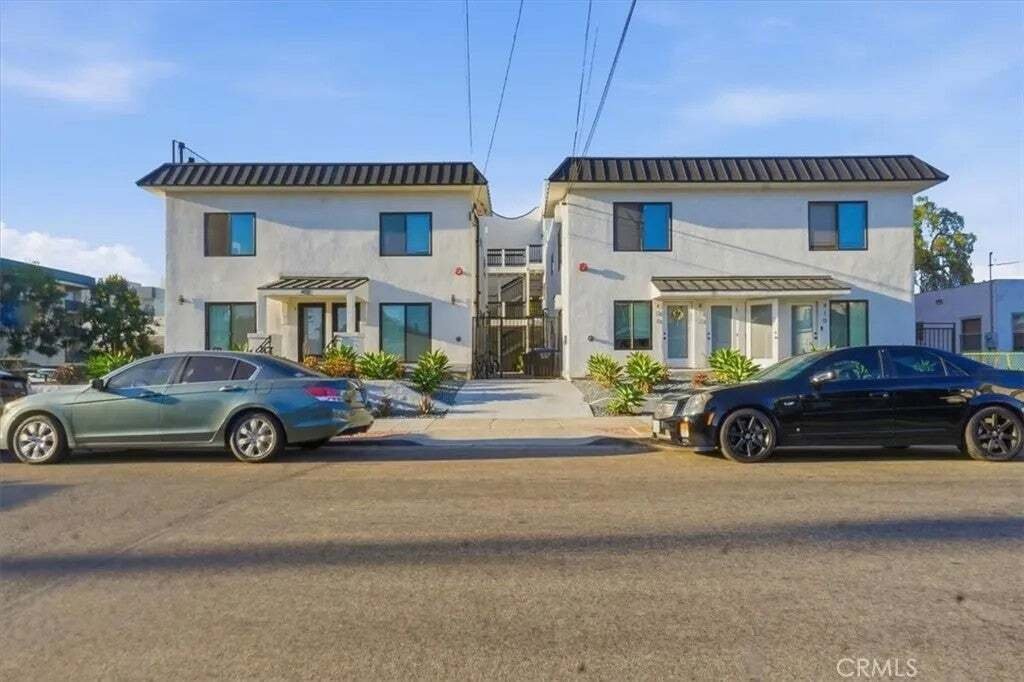 Los Angeles, California, United States 1 - 19031023