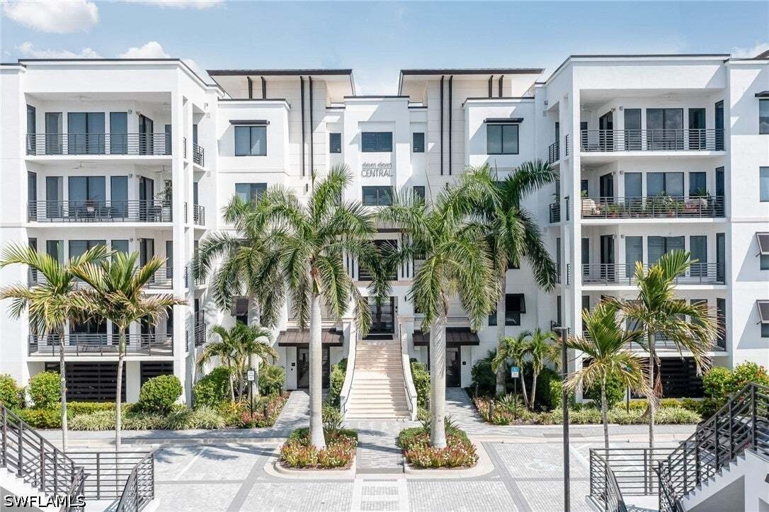 Condo in Naples, Florida, United States 1 - 19026842