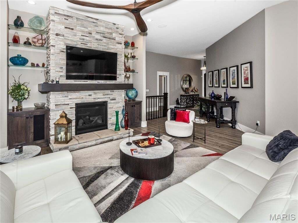 House in Maryville, Illinois, United States 4 - 19023660