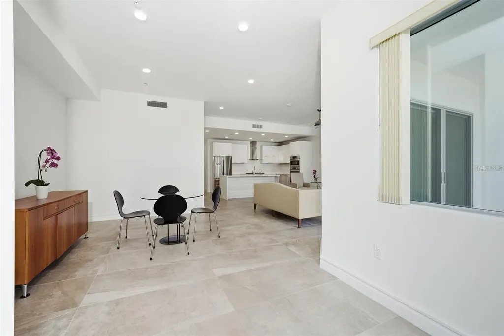 Condo in Sarasota, Florida, United States 3 - 19031967