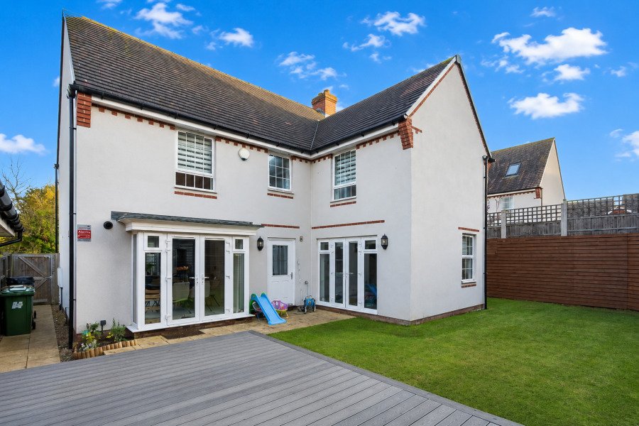 House in Bushey, Hertsmere, England 3 - 19023221