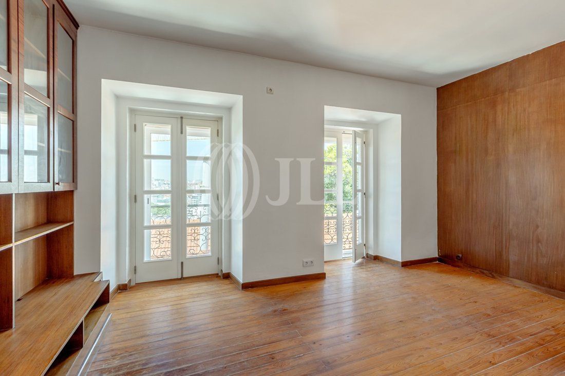 Apartment in Santo Antonio, Lisbon, Portugal 3 - 19021534