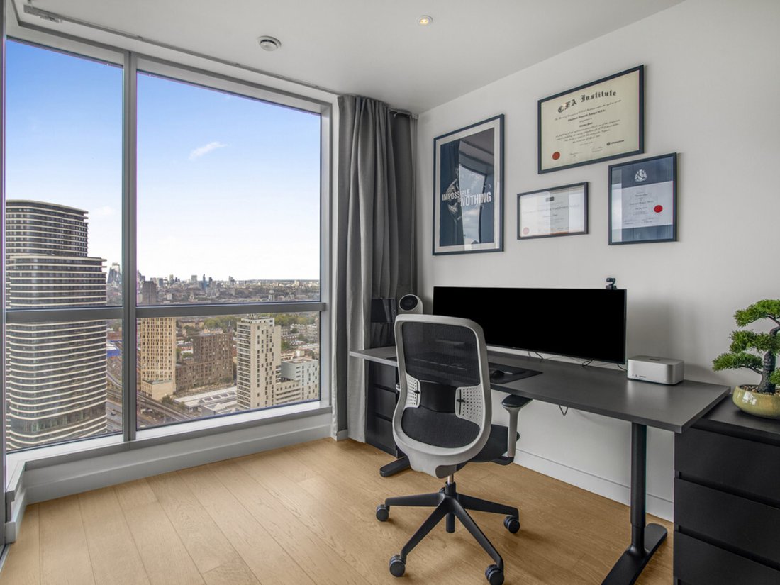 Apartment in Poplar, Tower Hamlets, England 4 - 19025349