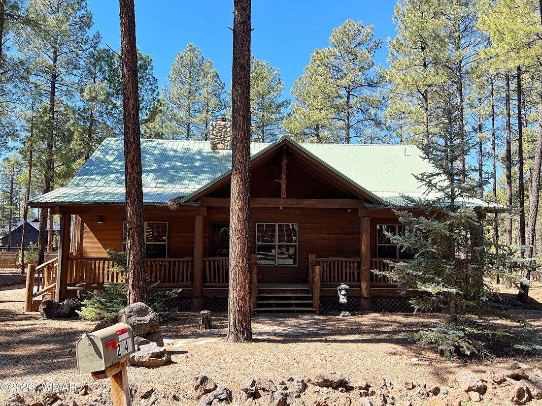 Pinetop, Arizona, United States 2 - 19026836